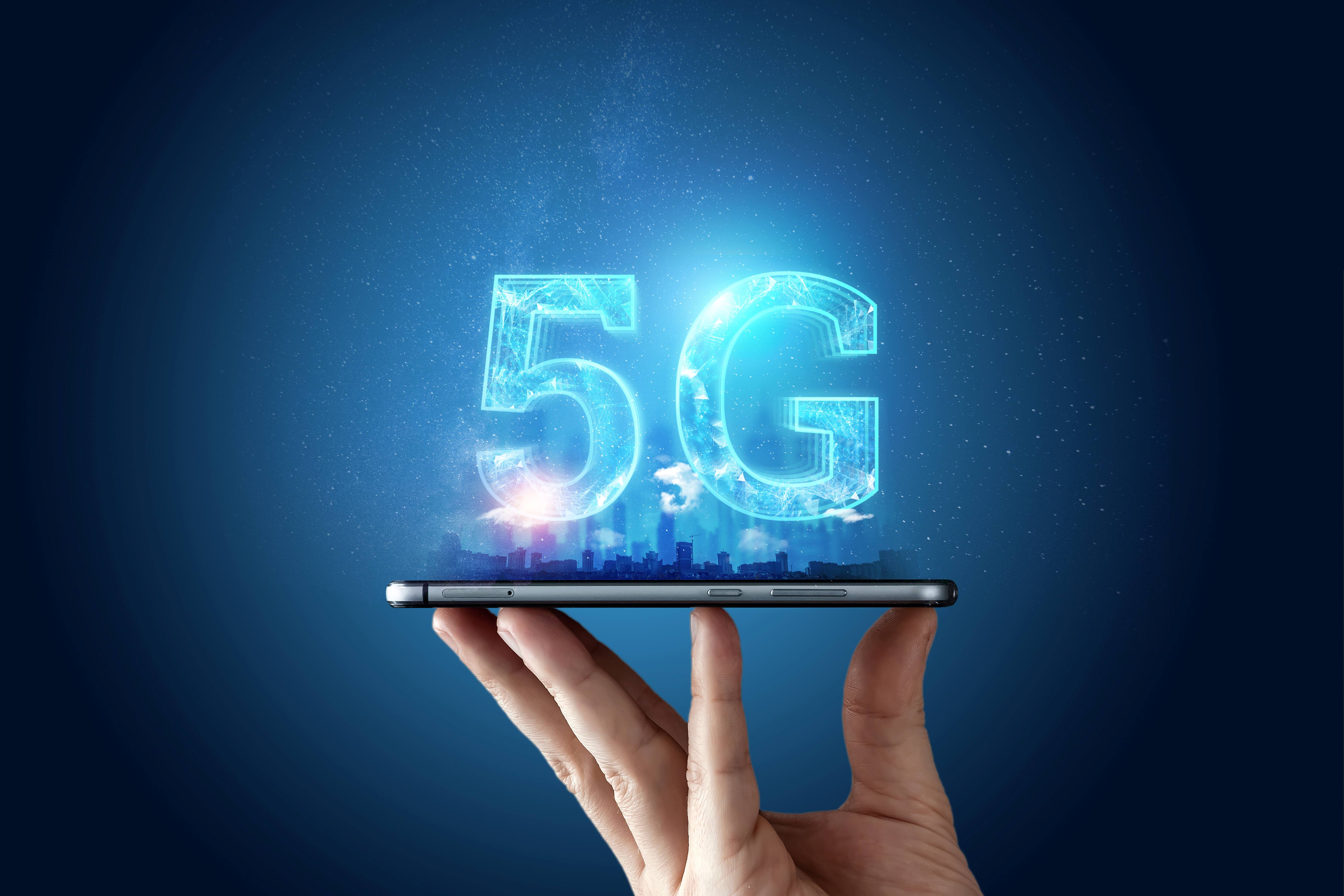 5g icon on iPhone