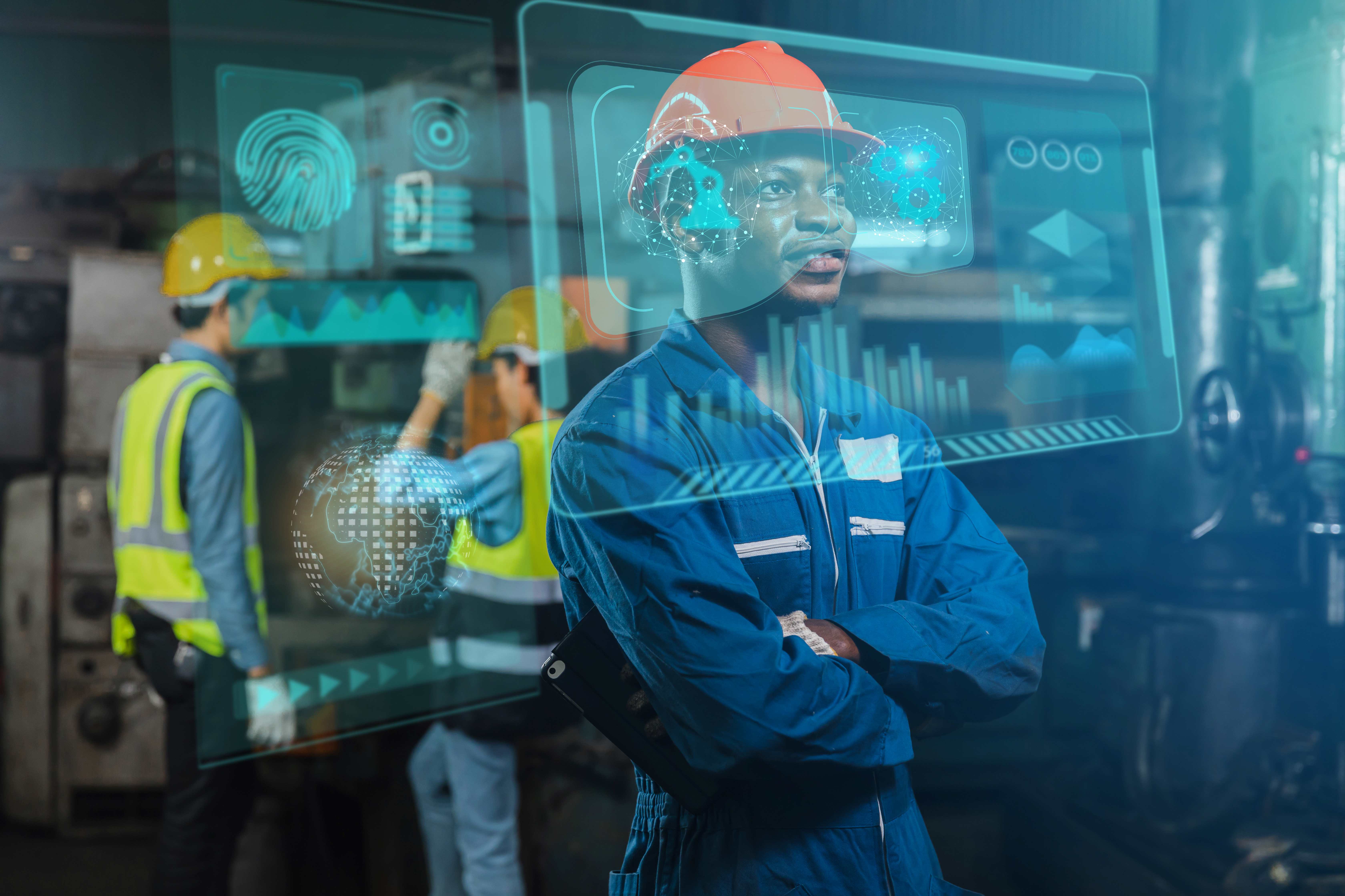 man looking at screen conducting 5G capacity planning with colleagues